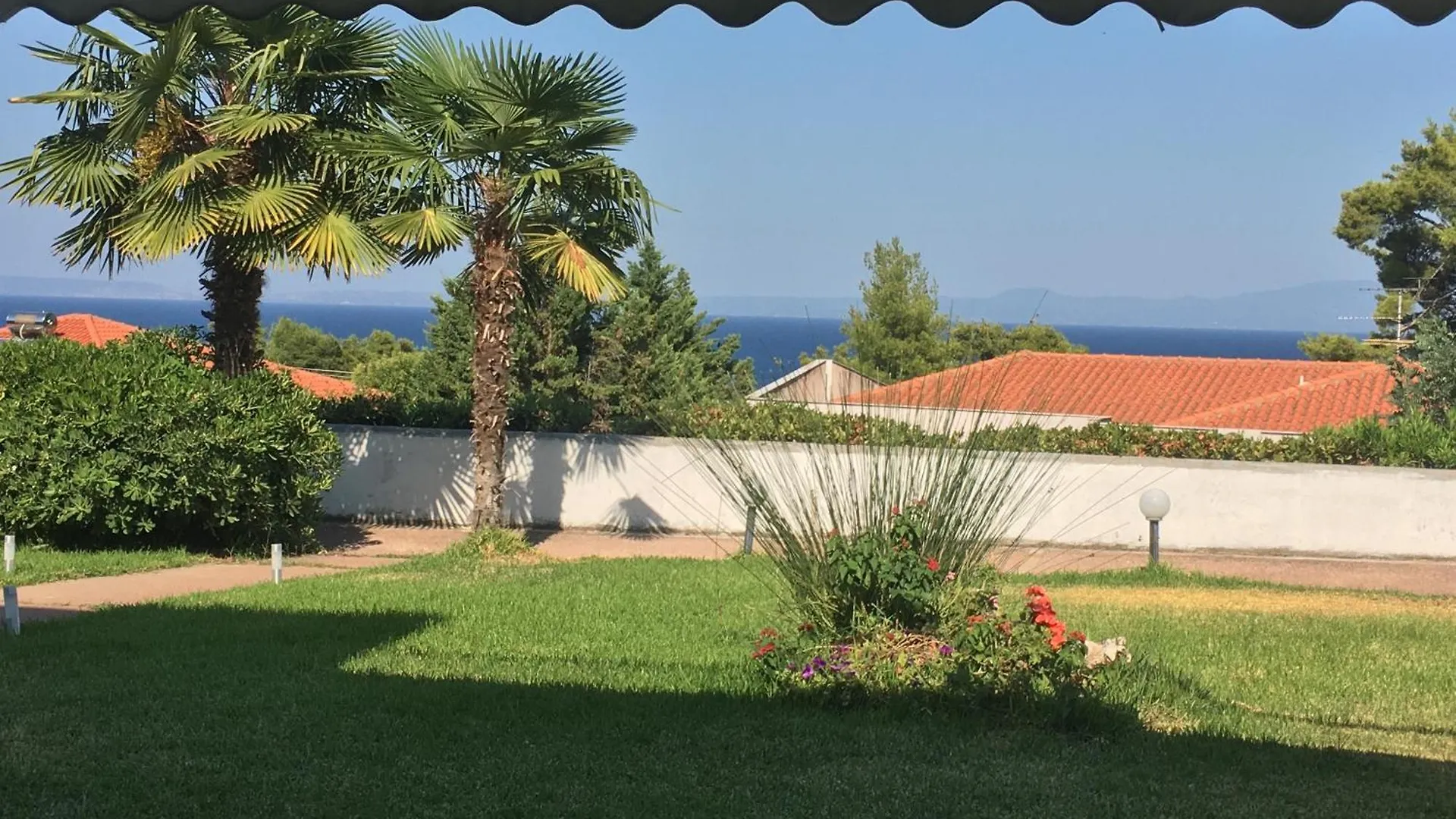 Petra Mare Villa Kriopigi 0*,  Greece
